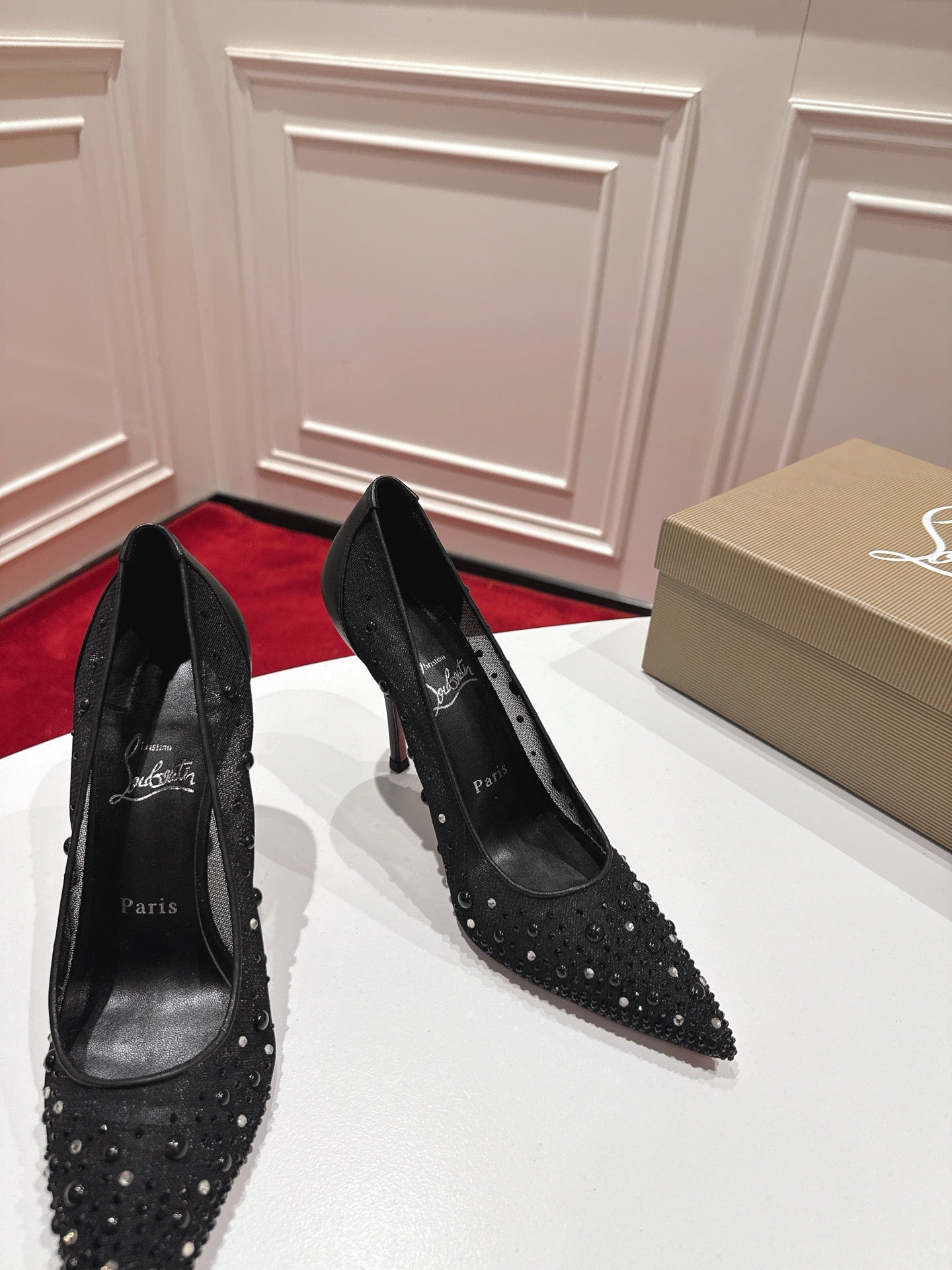 Christian Louboutin Miss Z Degrastrass Perla