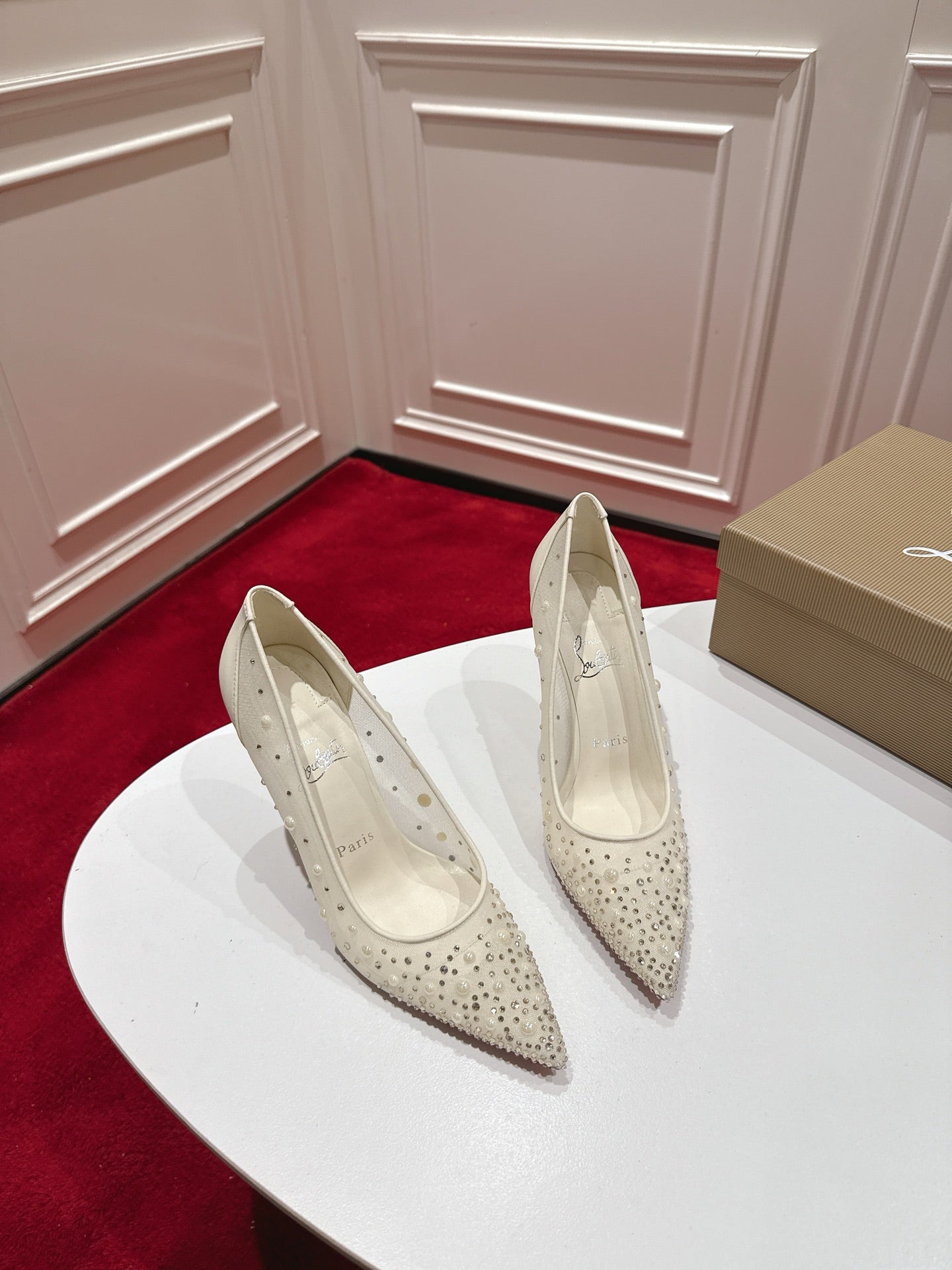 Christian Louboutin Miss Z Degrastrass Perla