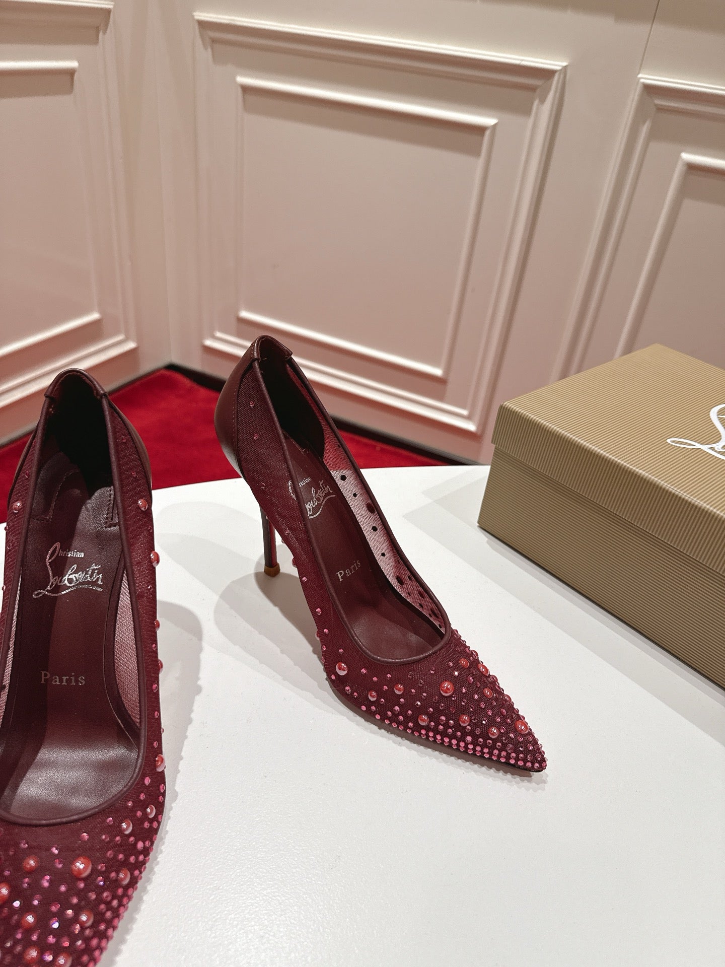 Christian Louboutin Miss Z Degrastrass Perla
