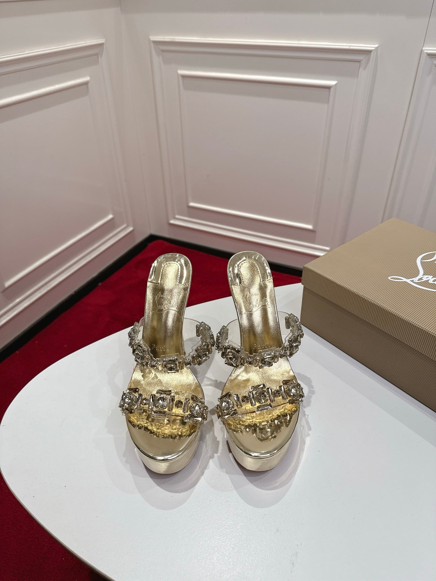 Christian Louboutin Just Jewel