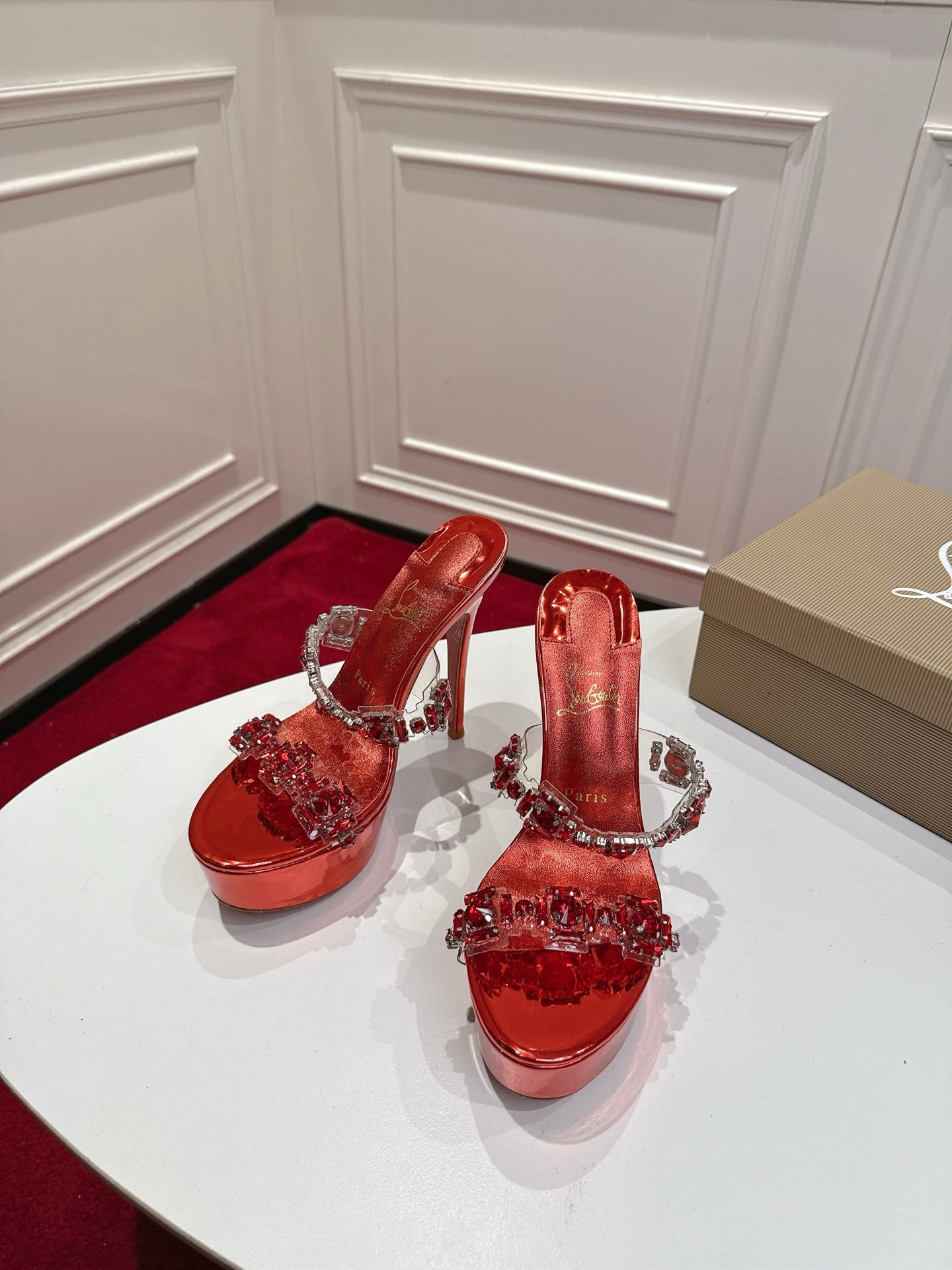 Christian Louboutin Just Jewel
