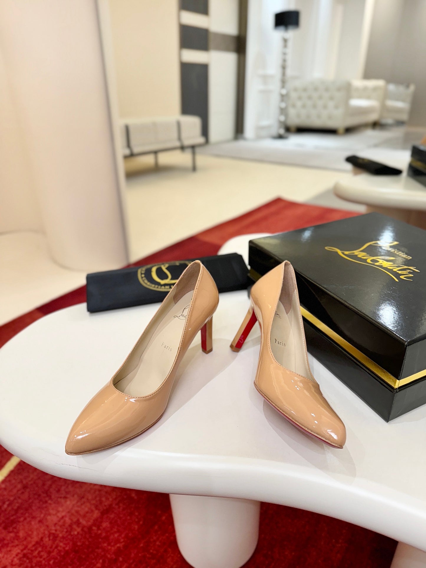 Christian Louboutin Pump