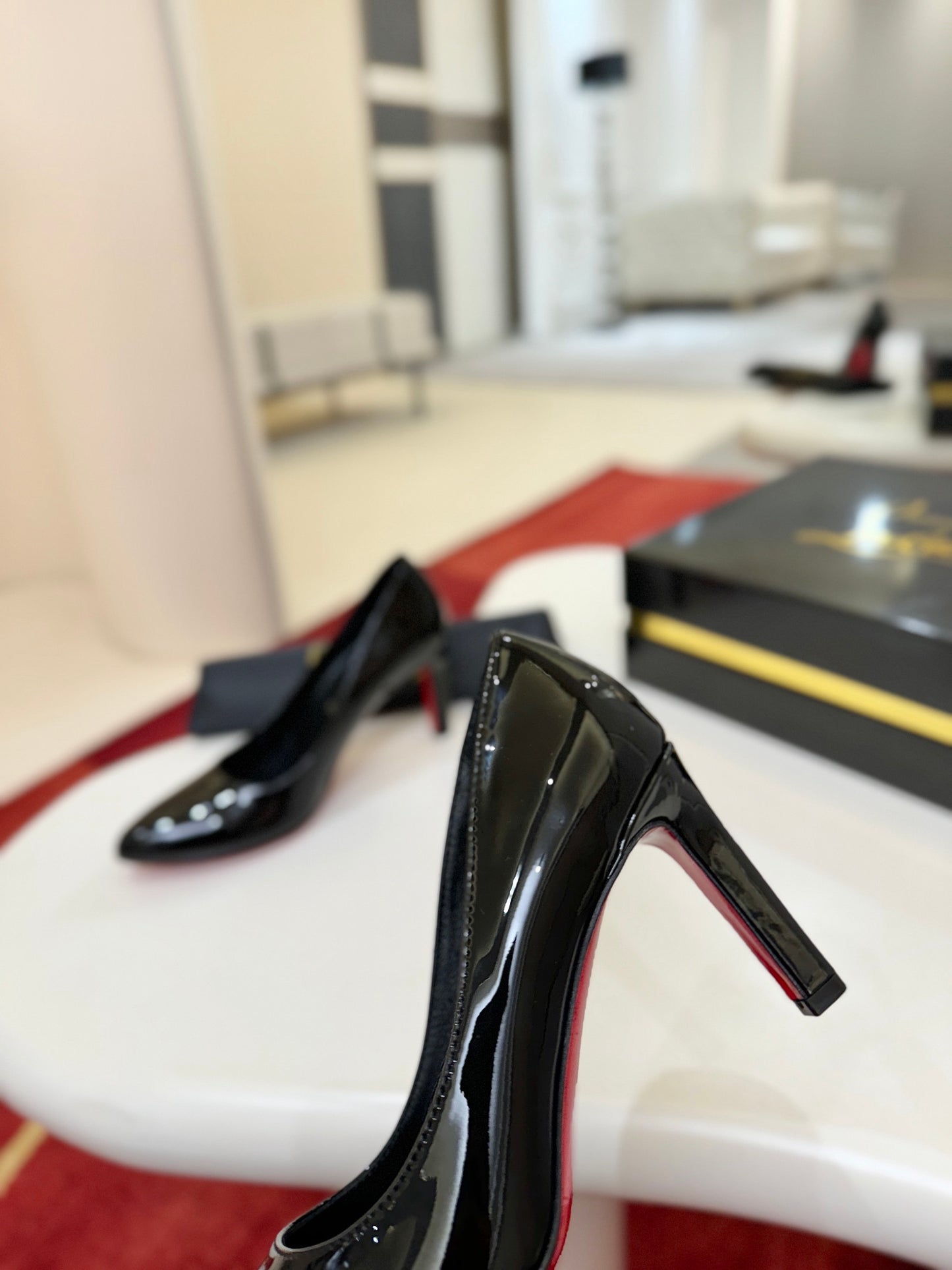 Christian Louboutin Pump