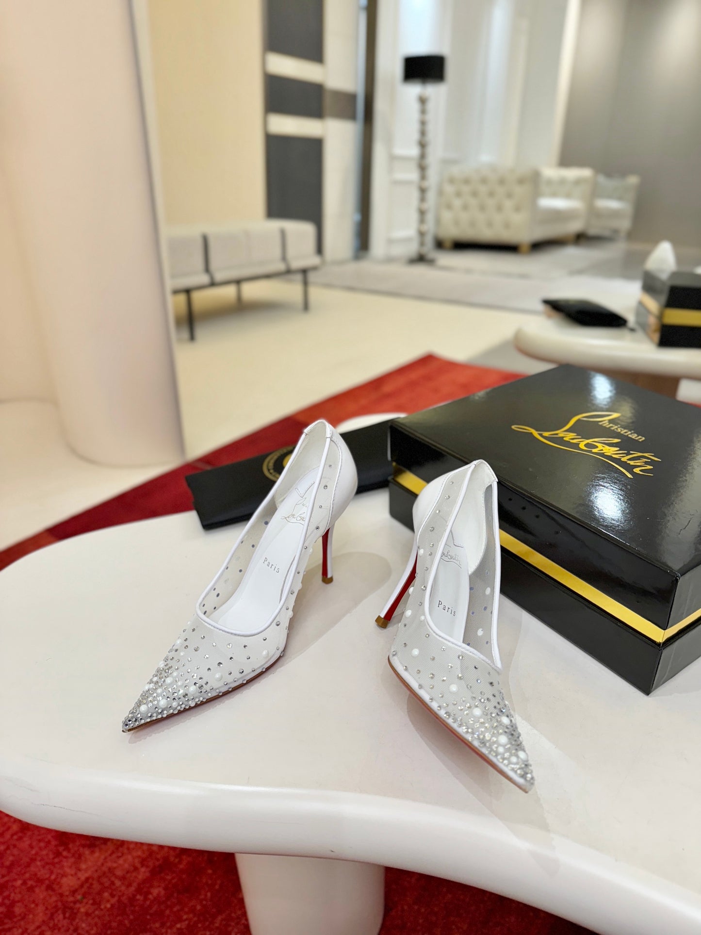 Christian Louboutin Pump