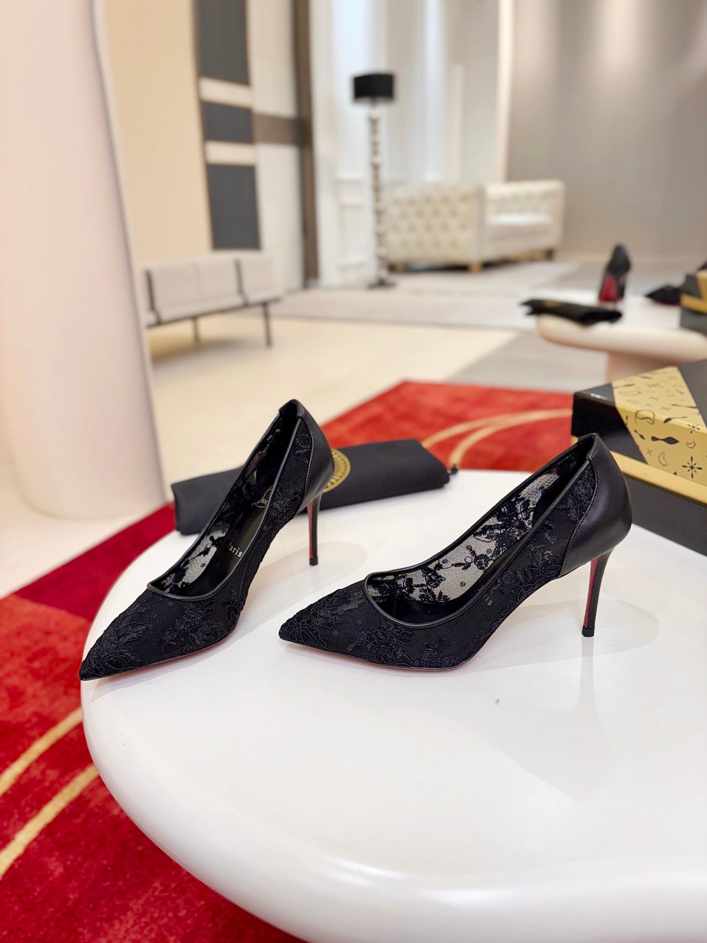 Christian Louboutin Pumps