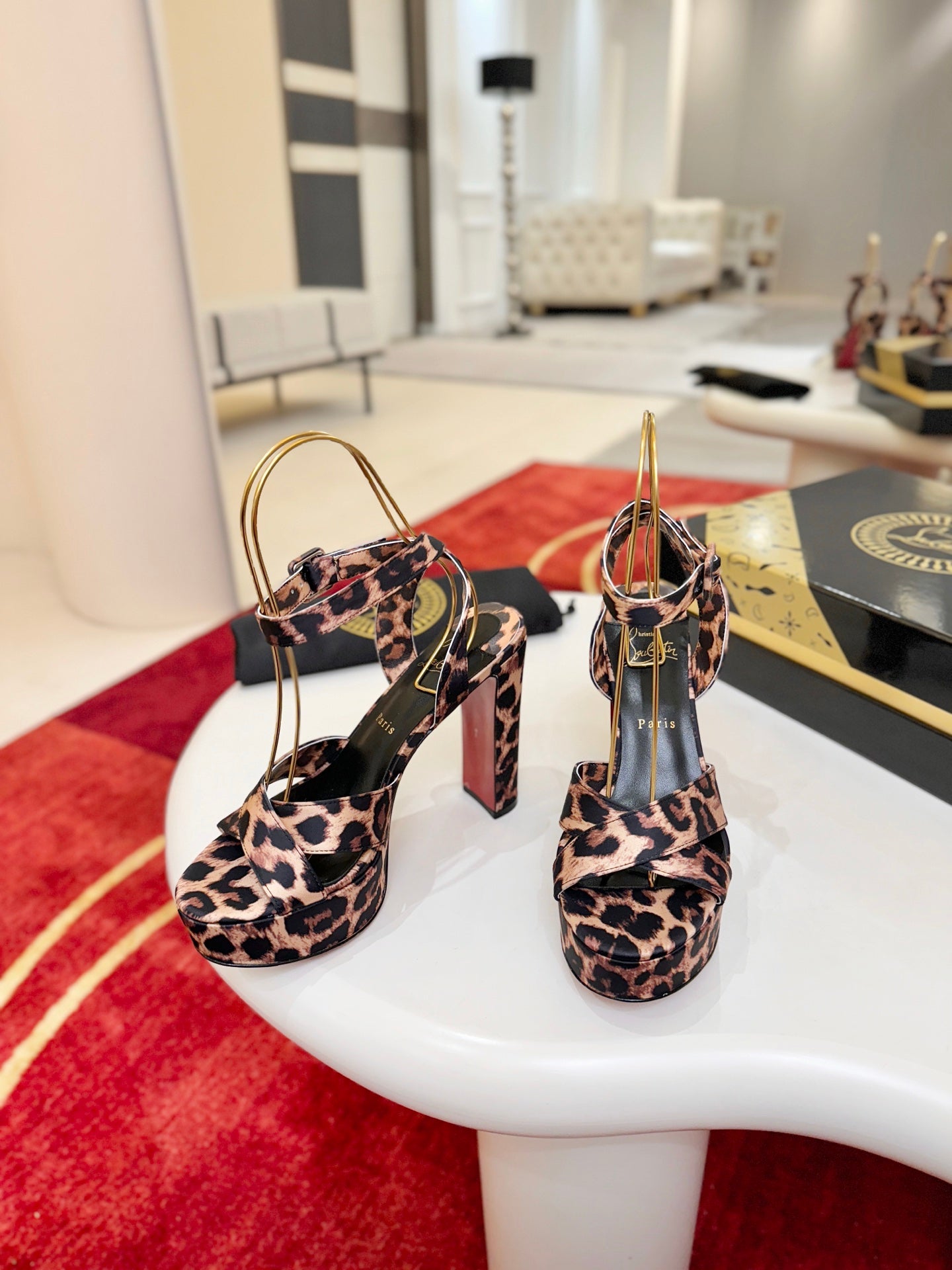 Christian Louboutin Sandaloo