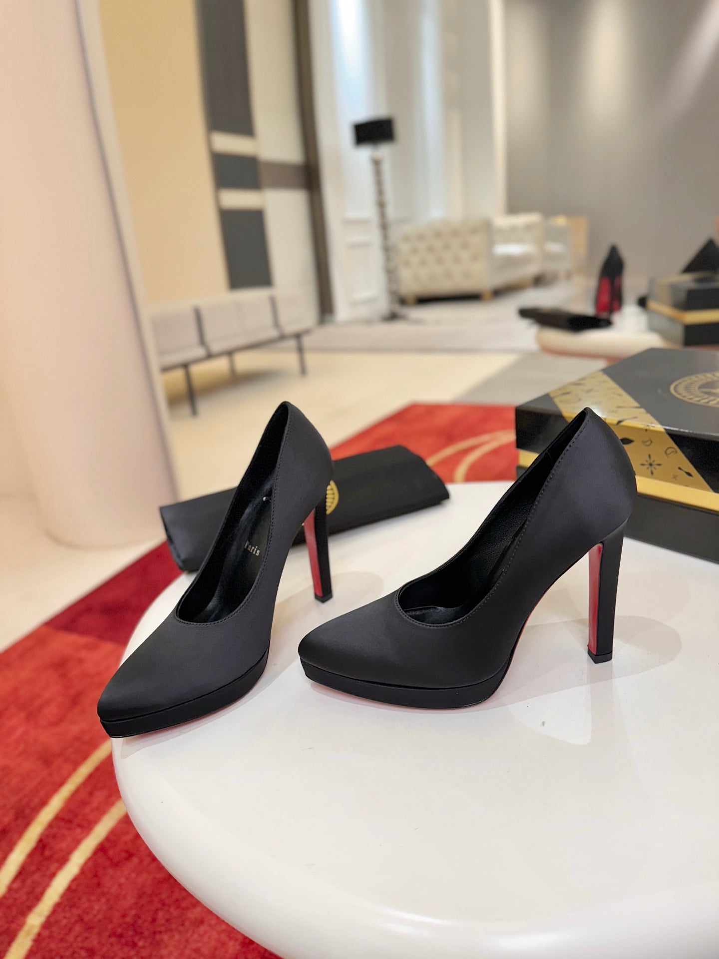 Christian Louboutin Fannylove Alta