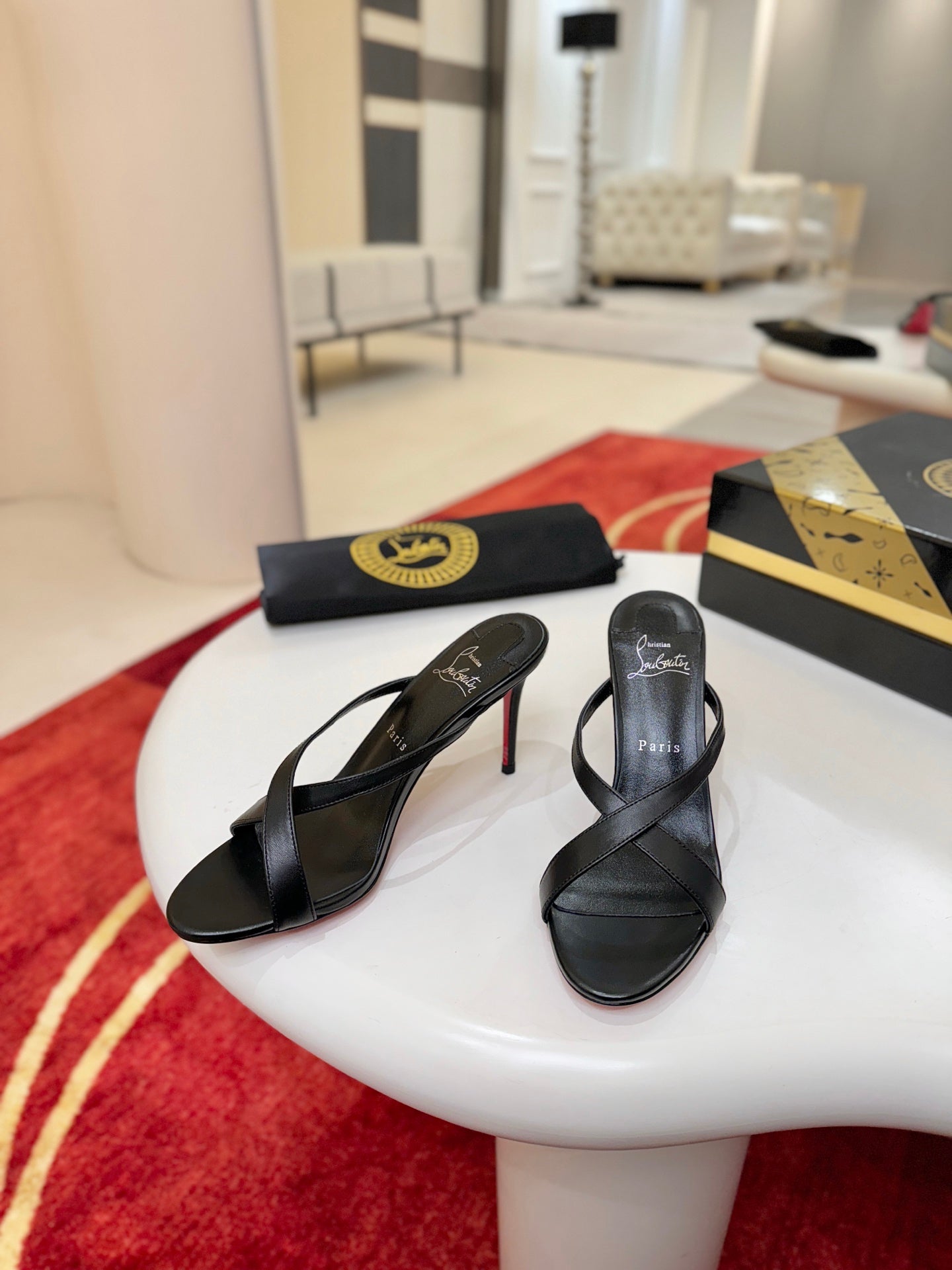Christian Louboutin Mulazee Cross