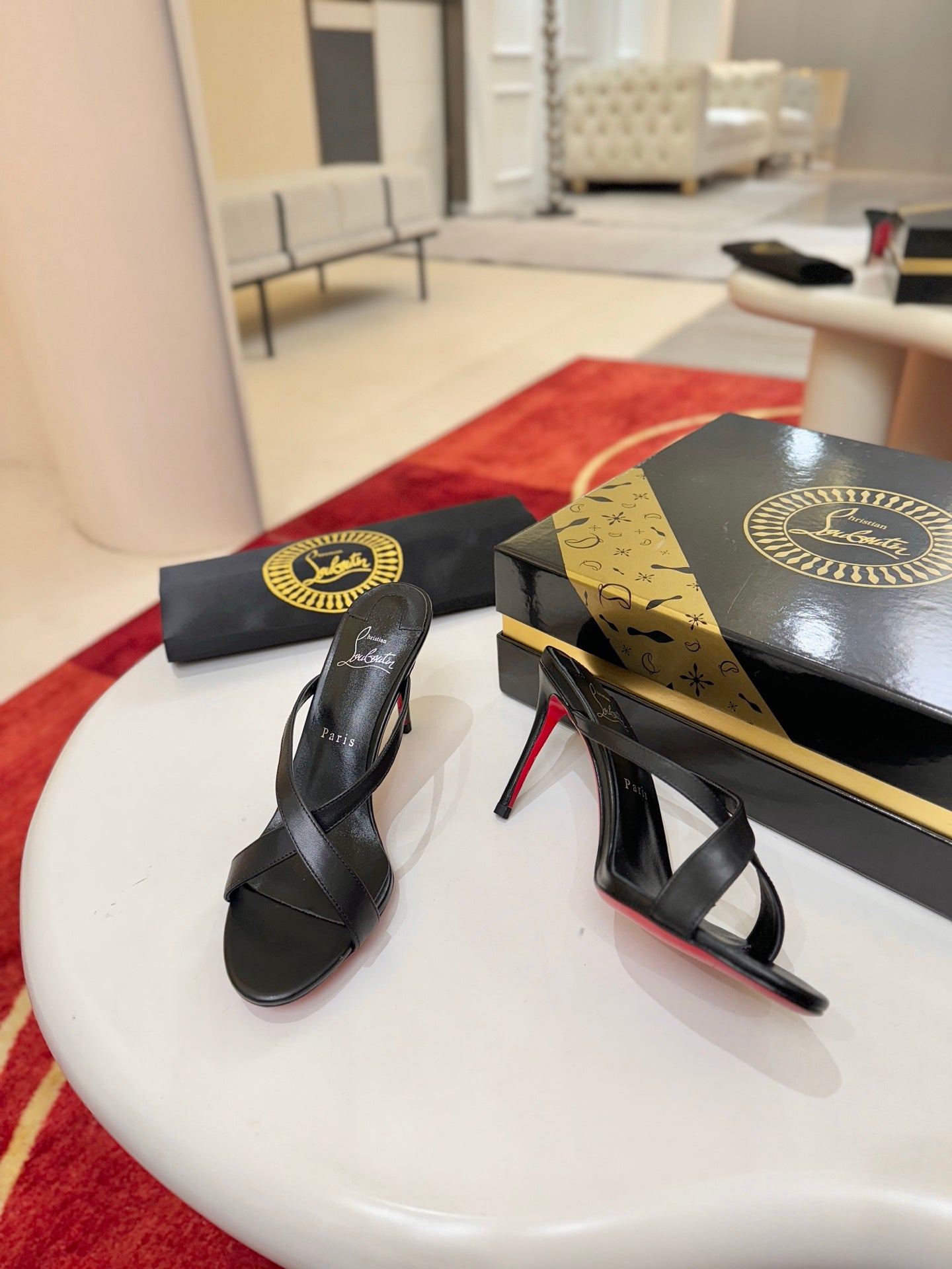 Christian Louboutin Mulazee Cross