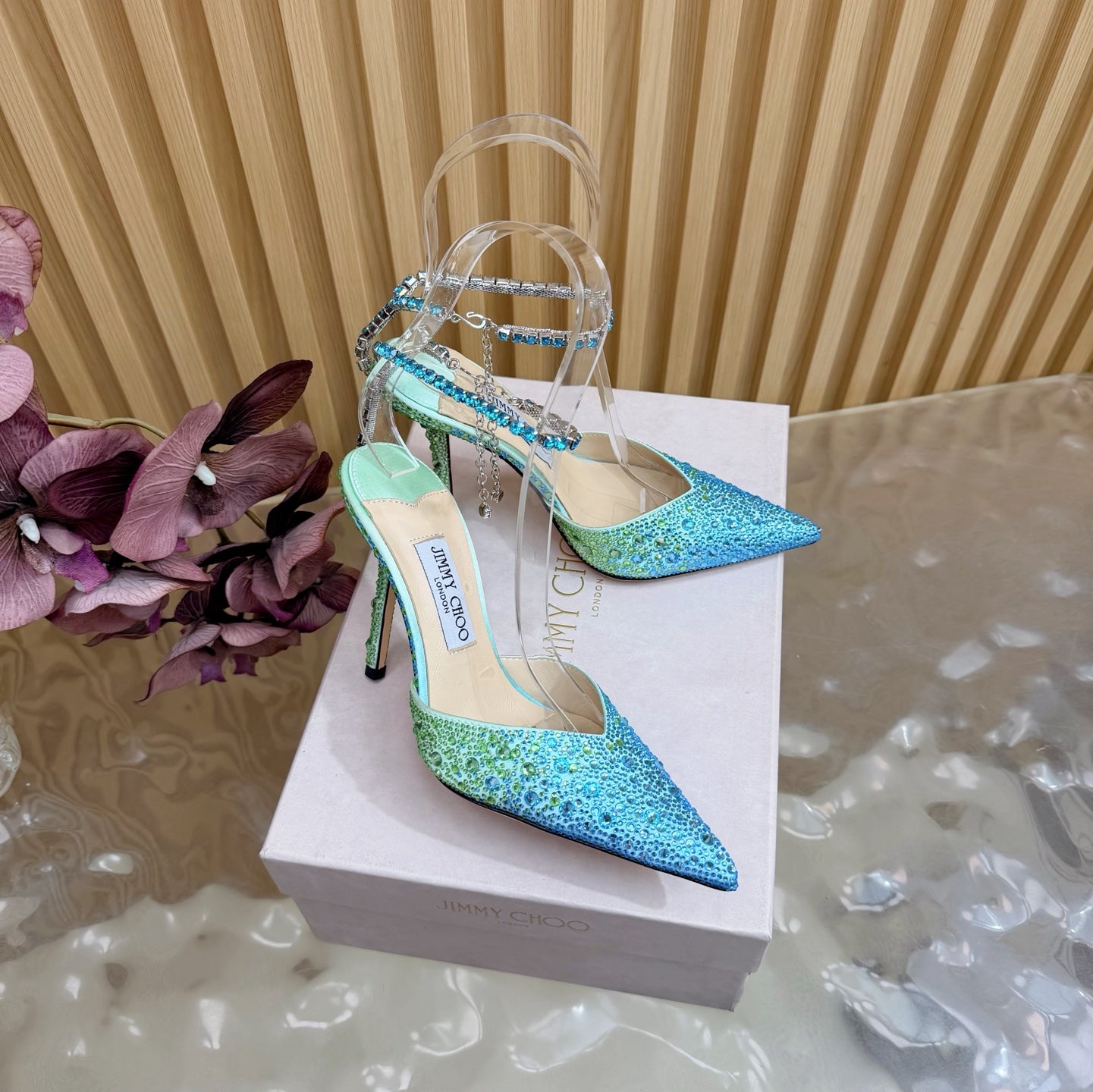 Jimmy Choo Saeda